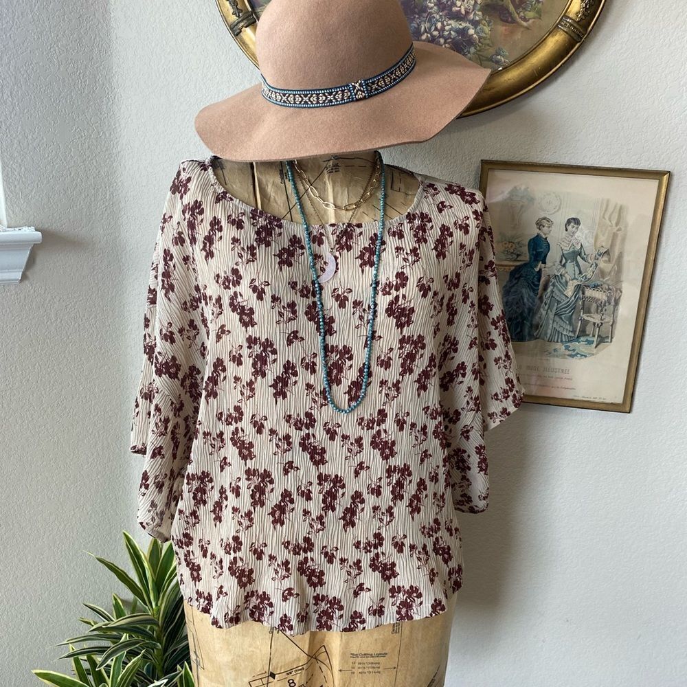 Grade & Gather Cream & Maroon Brown Floral Crinkle Blouse sz S/M Boho
